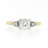 Image 4 : Vintage 14k TT Gold Illusion Prong Round Diamond Three 3 Stone Engagement Ring