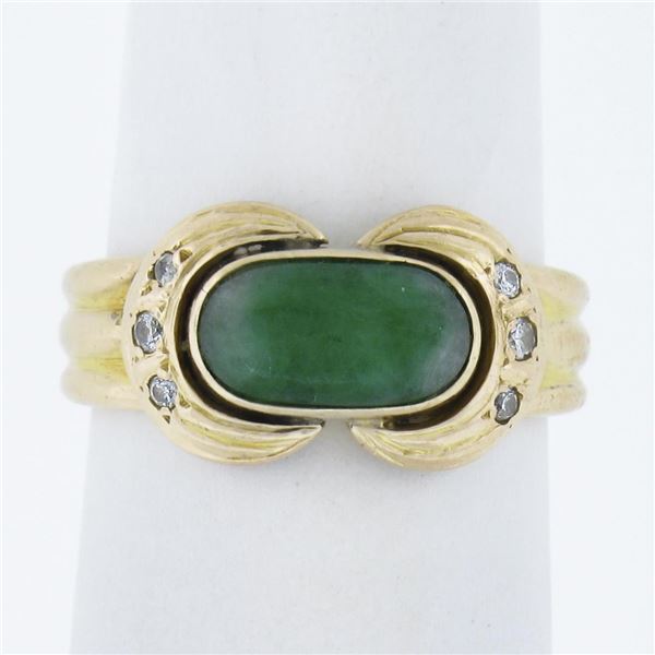Vintage Petite 14K Yellow Gold Cabochon Green Jade & Diamond Grooved Band Ring