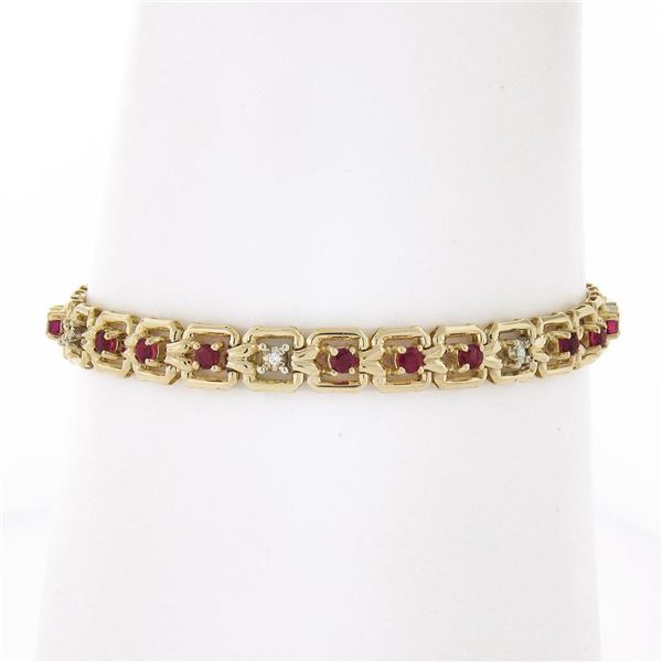 14k Gold 2.14 ctw Alternating Round Ruby & Diamond Open Square Chain Link Bracel