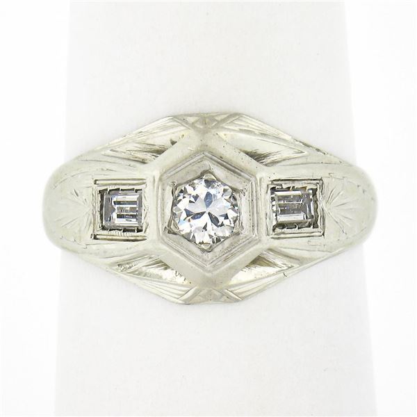 Antique Art Deco 18k Gold Old European w/ Baguette Diamond Hand Engraved Ring