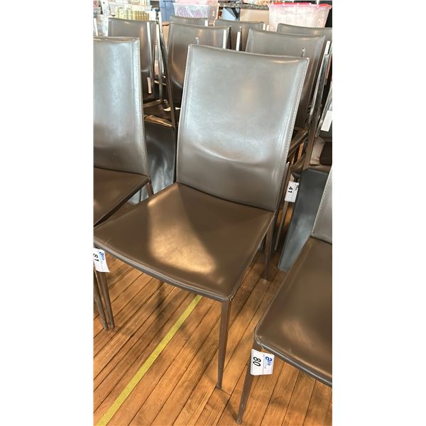 ITALDESIGN UPHOLSTERED DINING CHAIR