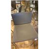 Image 2 : ITALDESIGN UPHOLSTERED BAR STOOL