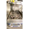 Image 2 : IMPERIAL 24" GAS STOVE WITH OVEN AND ATTACHED OVERHEAD SHELF