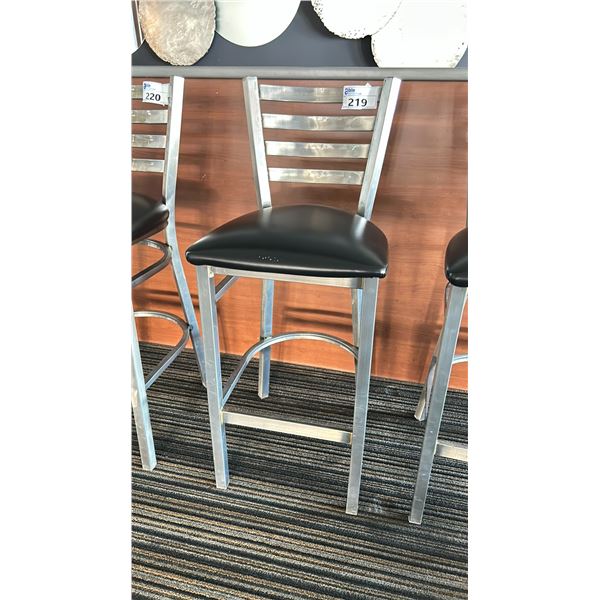 GLOSS BRUSHED GREY METAL BAR STOOL.