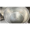 Image 2 : 7 QT ALUMINUM SAUCE POT.