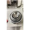 Image 2 : GROUP LOT OF ASSORTED STAINLESS-STEEL BOWLS - 26 PCS - SIZES FROM 4" TO 11".