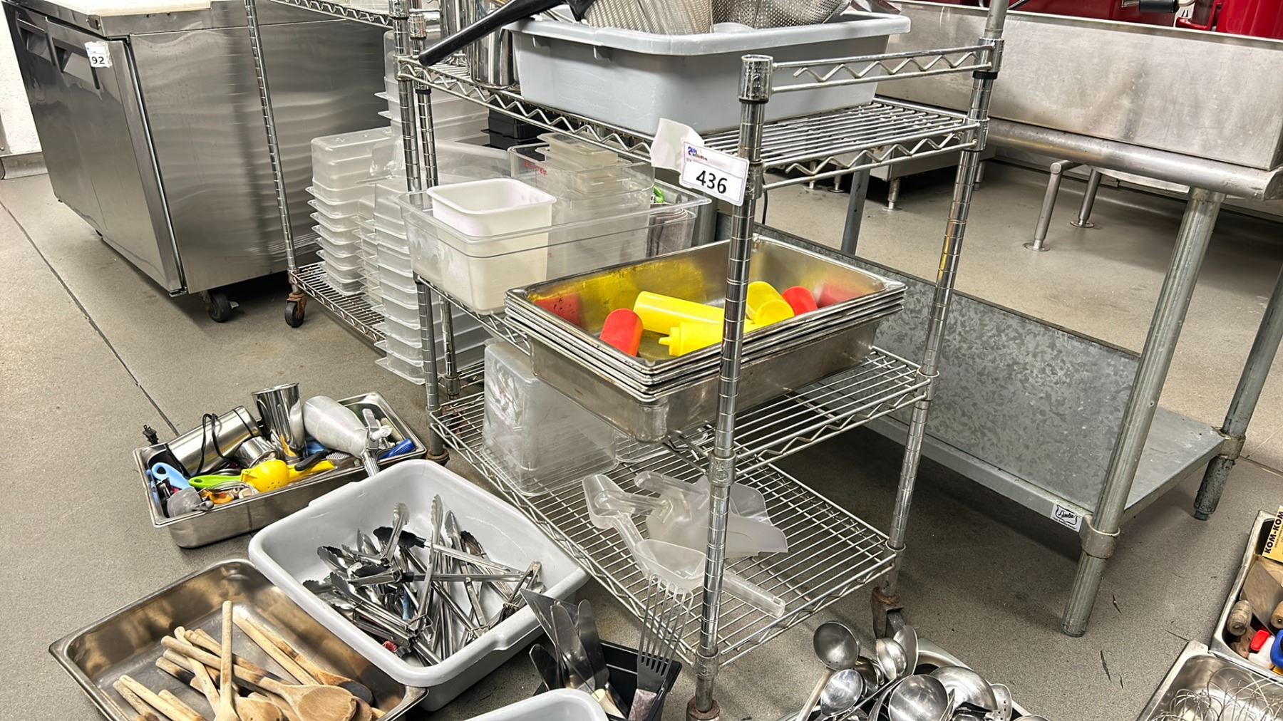 1 SECTION STAINLESS STEEL METRO RACK, 36