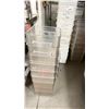 Image 2 : GROUP LOT OF ASSORTED CAMBRO FOOD STORAGE CONTAINERS-APPROX 12X22 QT, 14X12 QT, 29X6 QT, 20X4 QT