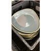 Image 2 : 3 CRATES OF ARCOROC PORCELAIN PLATES, SIDE PLATES AND BOWLS- APPROX 27 LARGE PLATES, 46 SIDE