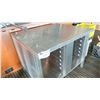 Image 2 : STAINLESS TABLE/APPLIANCE STAND 33X28"DEEP
