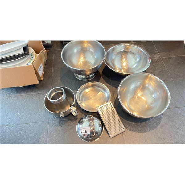 GROUP LOT OF LARGE STAINLESS BOWLS ETC