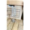 Image 2 : FLUTED CHAMPAGNE GLASSES. APPROX 101 MATCHING
