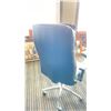 Image 2 : SEVIT EXECUTIVE FULL FUNCTION VINYL CHAIR -LIKE NEW