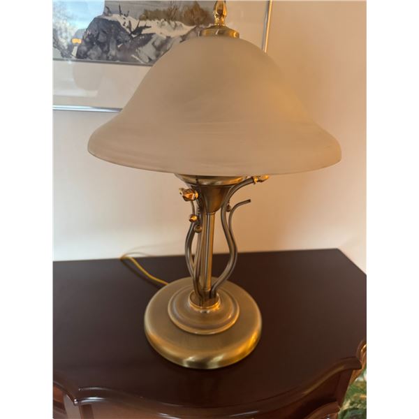 Table lamp