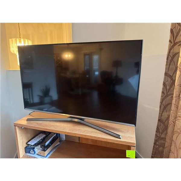 Samsung 40 inch TV with remote