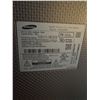 Image 2 : Samsung 40 inch TV with remote
