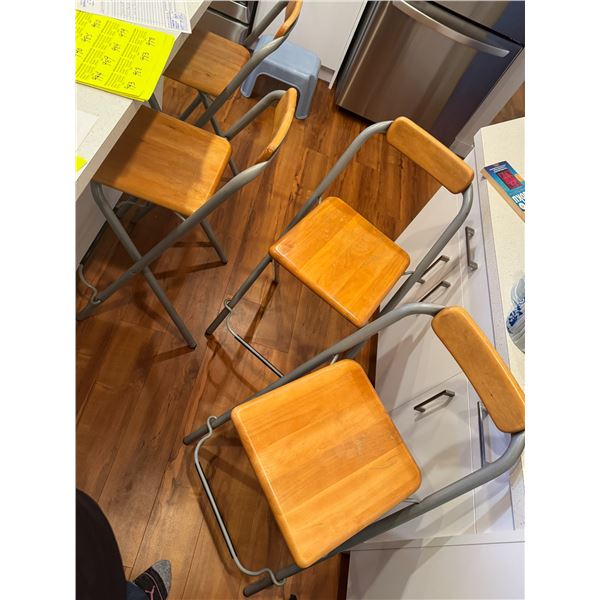 4 folding stools 25 inches to seat