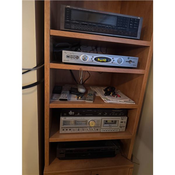 Assorted stereo components