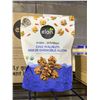 Image 2 : CASE LOT - Elan Organic Chia Walnuts Snacks 8 x 130g