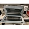 Image 3 : Panasonic Toaster Oven Model No. NB-G251