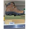 Image 1 : Keen Pyrenees Womens Syrup Boots Size 8.5