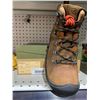 Image 3 : Keen Pyrenees Womens Syrup Boots Size 8.5