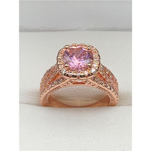 Rose Ladies Pink Topaz .80 Caray Cussion Cut Cluster top ring Size 7