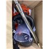 Image 2 : Bissell Zing II® Bagless Canister Vacuum (PHOTO MAY NOT MATCH EXACTLY) (COME VIEW)