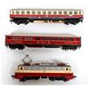 Image 2 : Fleischmann Electric Locomotive & Two Coaches (3) [185750]
