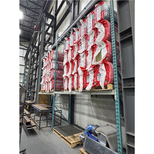 SECTION DE RACKING COMPRENANT: