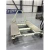 Image 1 : CHARIOT EN METAL