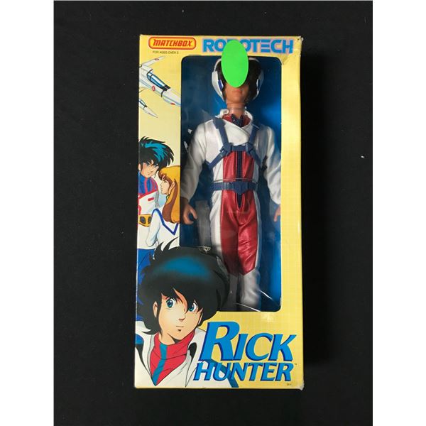 UNOPENED VINTAGE MATCHBOX TOYS ROBOTECH "RICK HUNTER" ACTION FIGURE
