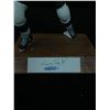 Image 2 : 1994 WAYNE GRETZKY SIGNED FIGURINE #300 (SALVINO & UPPER DECK COA)
