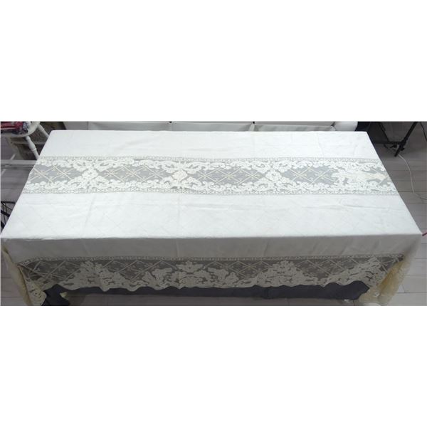 Vintage Italian Linen Handmade Neederun Lace Tablecloth
