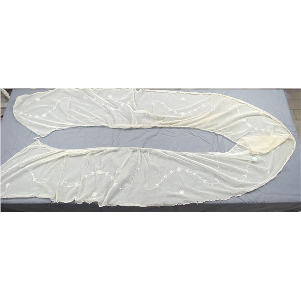 Vintage Embroidered Net Bed Skirt