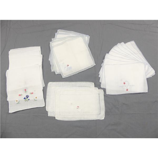 Lot of Vintage Cocktail Napkins, Roosters, Drink Glasses, & Floral