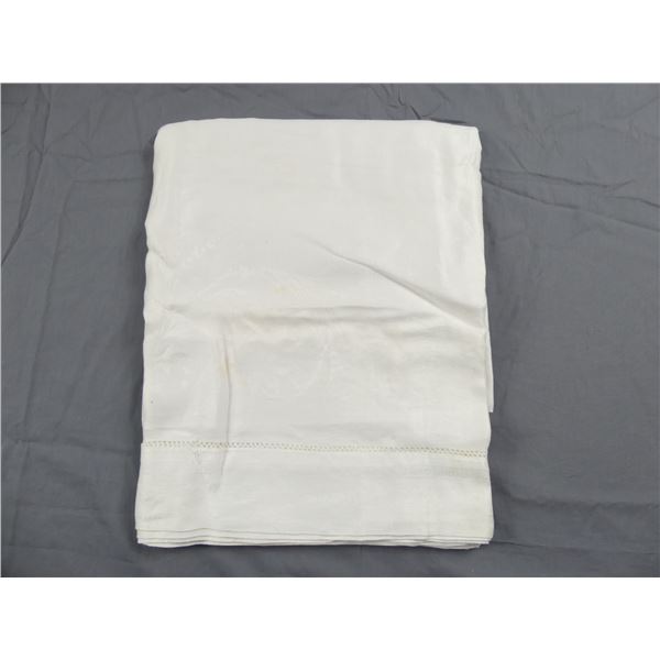Vintage Irish Damask Linen Tablecloth