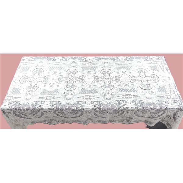 Vintage European Hand Made Bobbin Lace Tablecloth