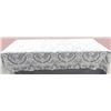 Image 2 : Vintage European Hand Made Bobbin Lace Tablecloth