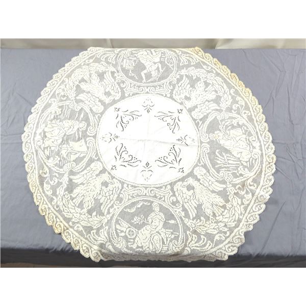 Vintage Round Table Topper with Figural Lace