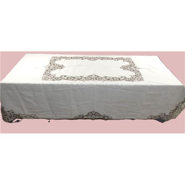 Vintage Madeira Cut Work & Embroidered Tablecloth