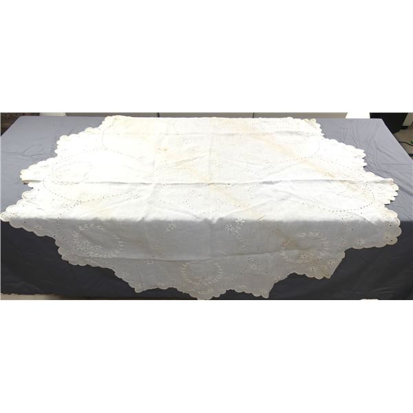 Vintage Round Linen Tablecloth with Embroidery
