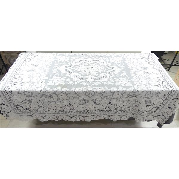 Vintage Embroidered Lace & Net Dinning Tablecloth