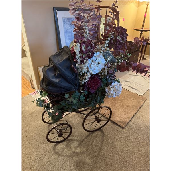 Antique carriage with floral decor
