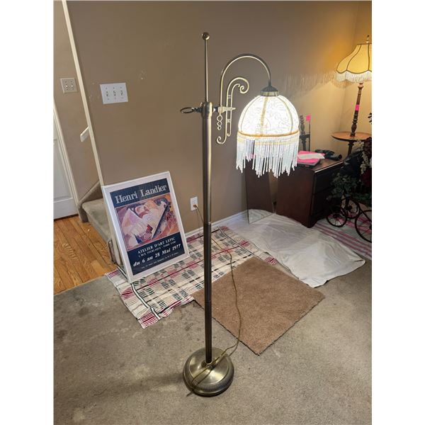 Floor lamp