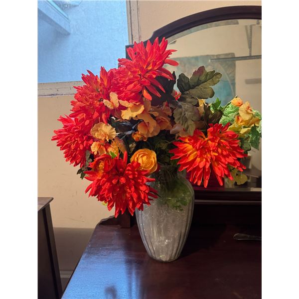 Floral decor and vase