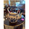 Image 1 : Pottery Kettle