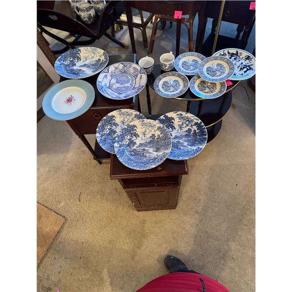 Ridgeway and other collectible plates