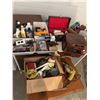 Image 1 : Garage related items