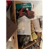 Image 5 : Garage related items